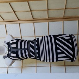 Women black/tan Tracie L Casual Pull Over Stripe Dress in a Size Medium